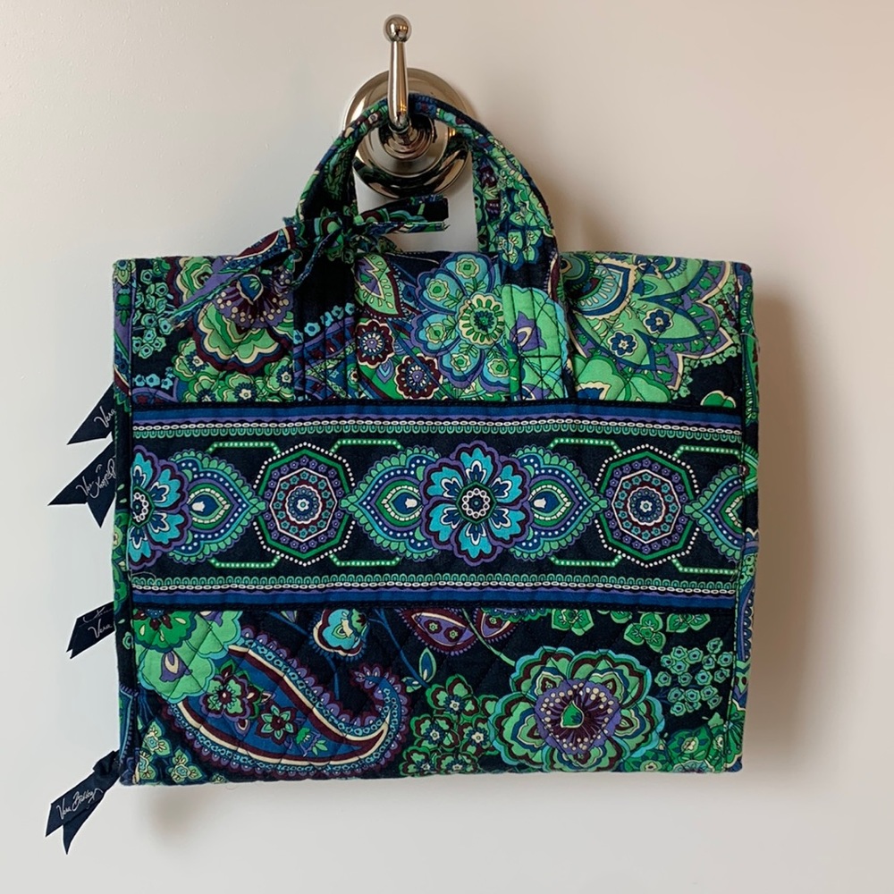 Hanging Travel Organizer - Vera Bradley